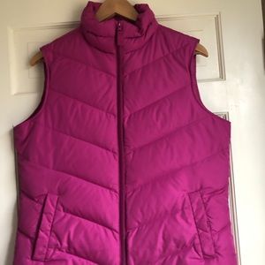 Women’s down vest size medium